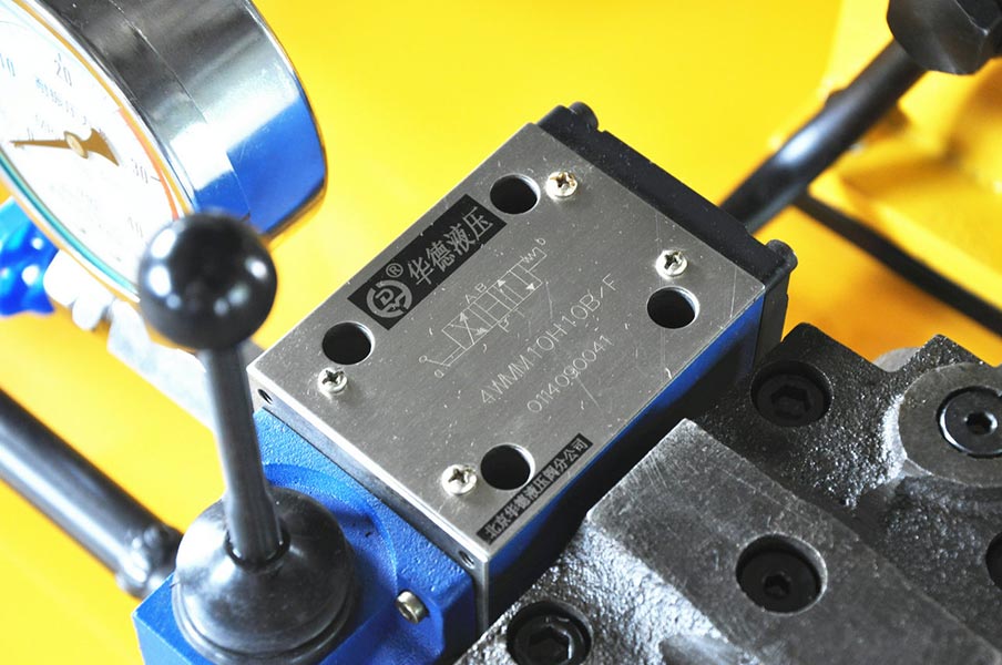 本田汽油機(jī)，野外作業(yè)機(jī)動泵液壓站